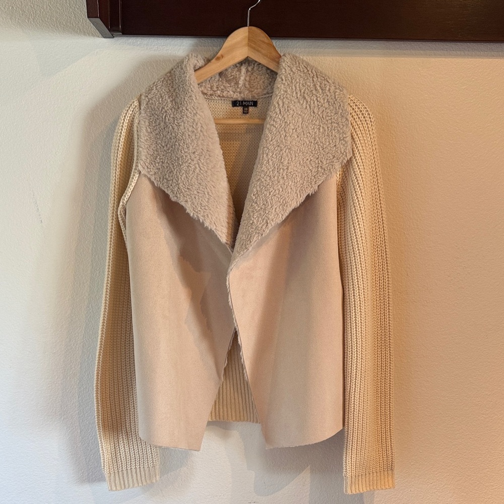 21 Main Multi-Media Cardigan with Faux Shearling and Faux Suede Bodice, Size XS